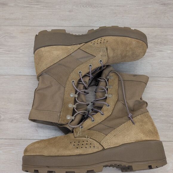 Jungle Combat Boots Mens 9.5 R Brown Leather Military Vibram Soles 2017 USA Made - Picture 13 of 13